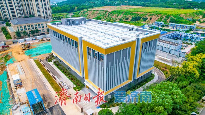 山东数智产业园超算中心通过验收 正式进入试运行阶段