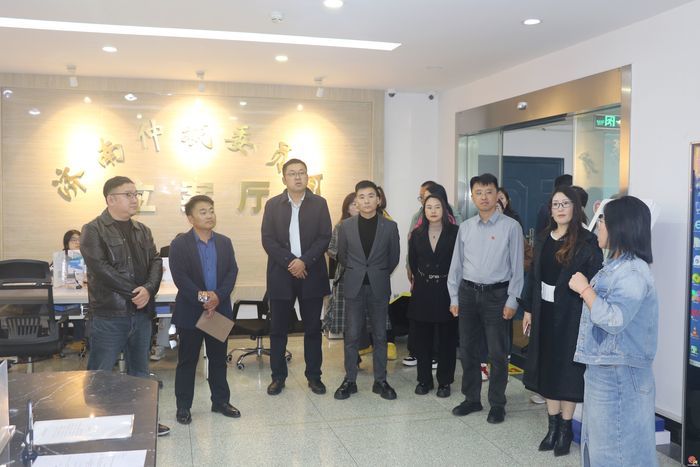 济南市内蒙古商会、济南市赤峰商会来济南仲裁办座谈交流