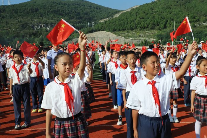 济南市市中区润泽学校小学部2026年秋季开学典礼隆重举行