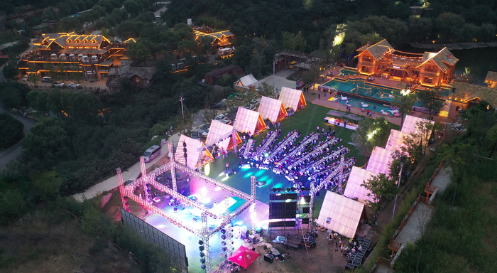 假期赏花好去处，济南这里美不胜收