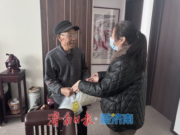 岁寒最是问暖时——济南各社区开展饺子宴、走访慰问等暖心活动