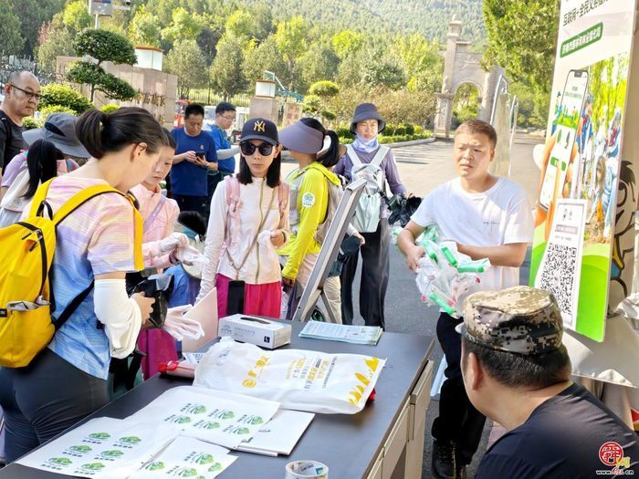 走“净”黑峪林场  履“植”不止种树   2026济南暑期“互联网+全民义务植树”尽责活动举行