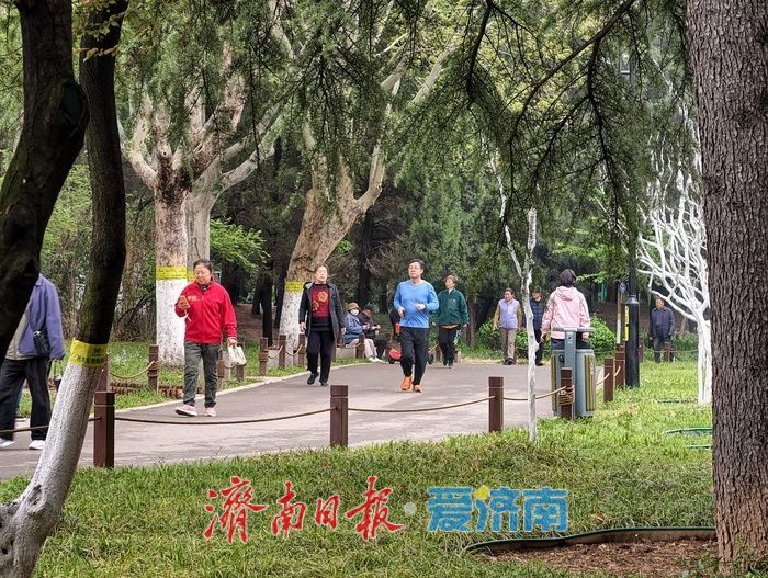 一年四季 泉在济南丨雨后游园享清新