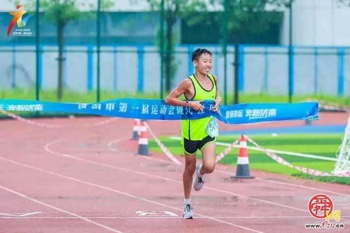 济南市首届市运会青少年现代五项比赛热血开赛