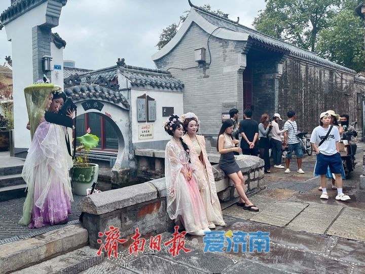 一年四季 泉在济南丨暑期古城游持续火爆 文旅融合引客来