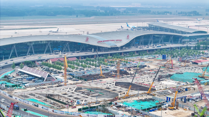 济南遥墙机场综合交通枢纽地铁部分土建工程主体结构施工完成