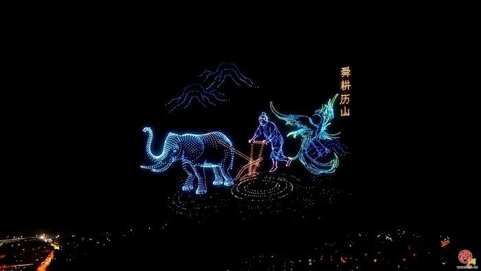 新春视觉盛宴 济南低空集团万架无人机闪耀泉城夜空