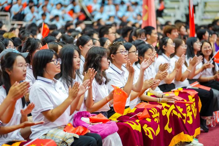 锻造六种能力，做挺膺担当奋斗者！山东大学本科开学典礼举行 