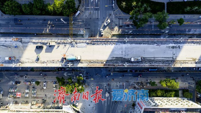 济南纬二路跨铁路天桥全力推进升级改造 智慧管控护航民生出行