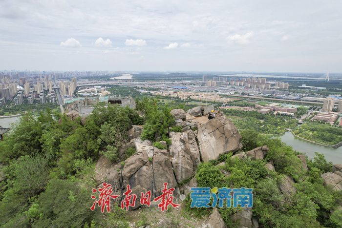 一年四季 泉在济南丨古韵新姿入画来，华山历史文化湿地公园尽显鹊华风貌