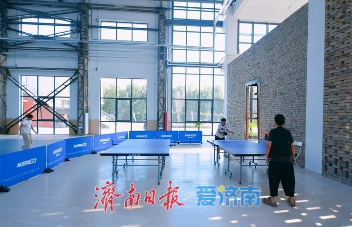 济钢老厂房“焕新”开放，变身运动空间续写城市记忆