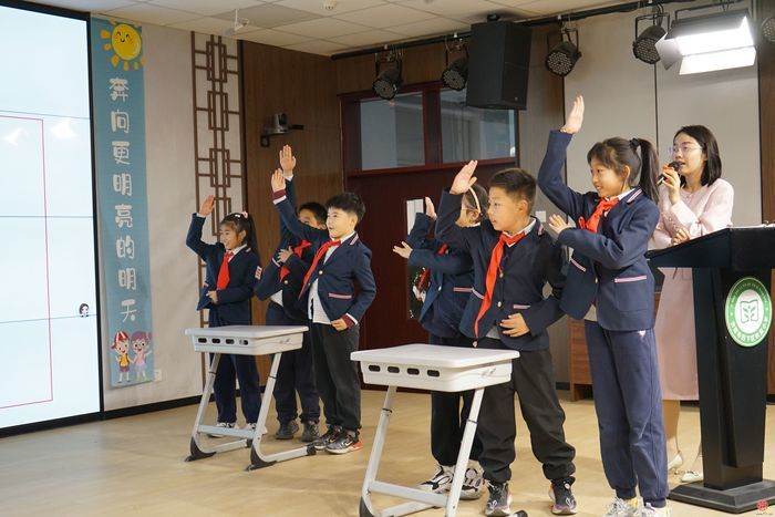 宪法之光点亮童年 法治种子播撒心田——济南市历下区玖玺小学开展宪法日教育活动