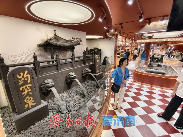 一年四季 泉在济南丨巧克力复刻泉城地标 济南网红博物馆引打卡