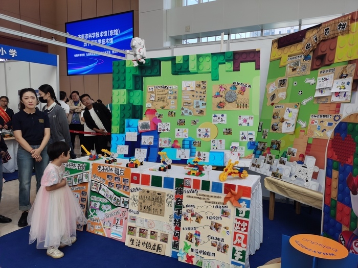 2024年全国科普日济南市主场活动举行，济南市科技馆东馆、历下区科技馆正式对外开放