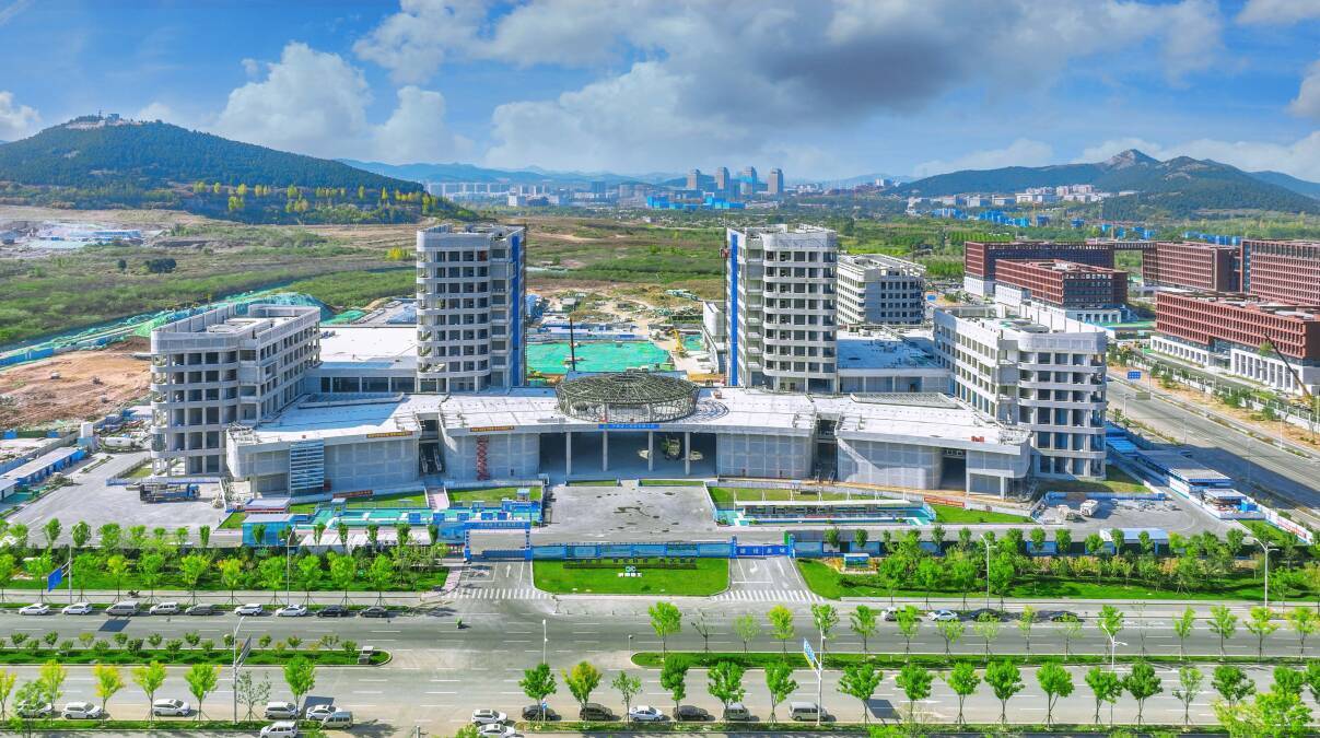 建设“三生”融合“东部新城”  以最好环境匹配最强大脑