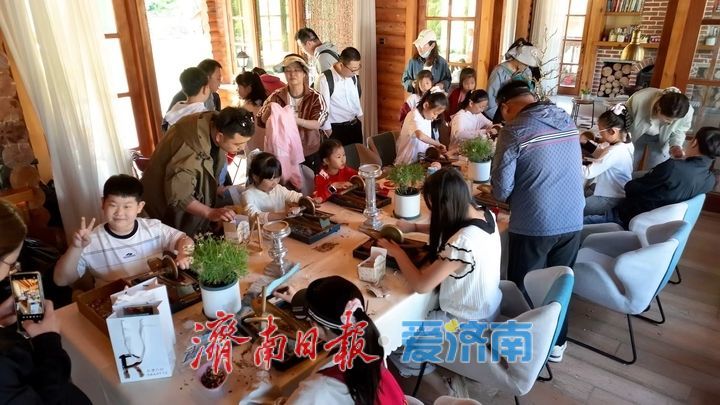端午假期济南30家重点监测景区接待游客156.15万人次，实现营收4339.25万元