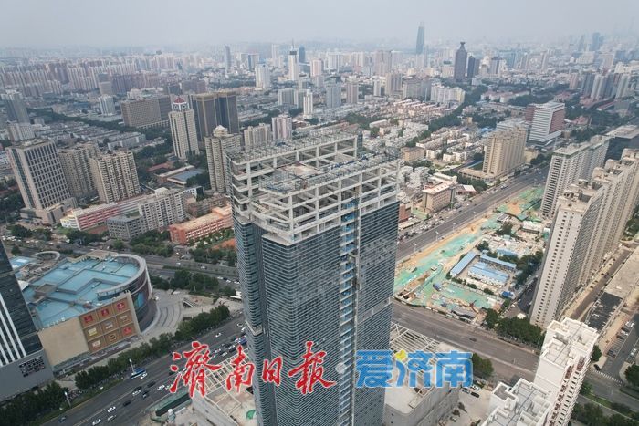 项目强省会｜济南壹合广场项目超高层建筑外立面施工接近尾声