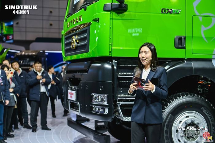 万众一心 共赢未来——中国重汽2025年合作伙伴大会盛大召开