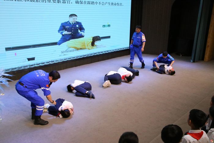济南市应急管理技术服务中心组织开展应急宣传进校园活动