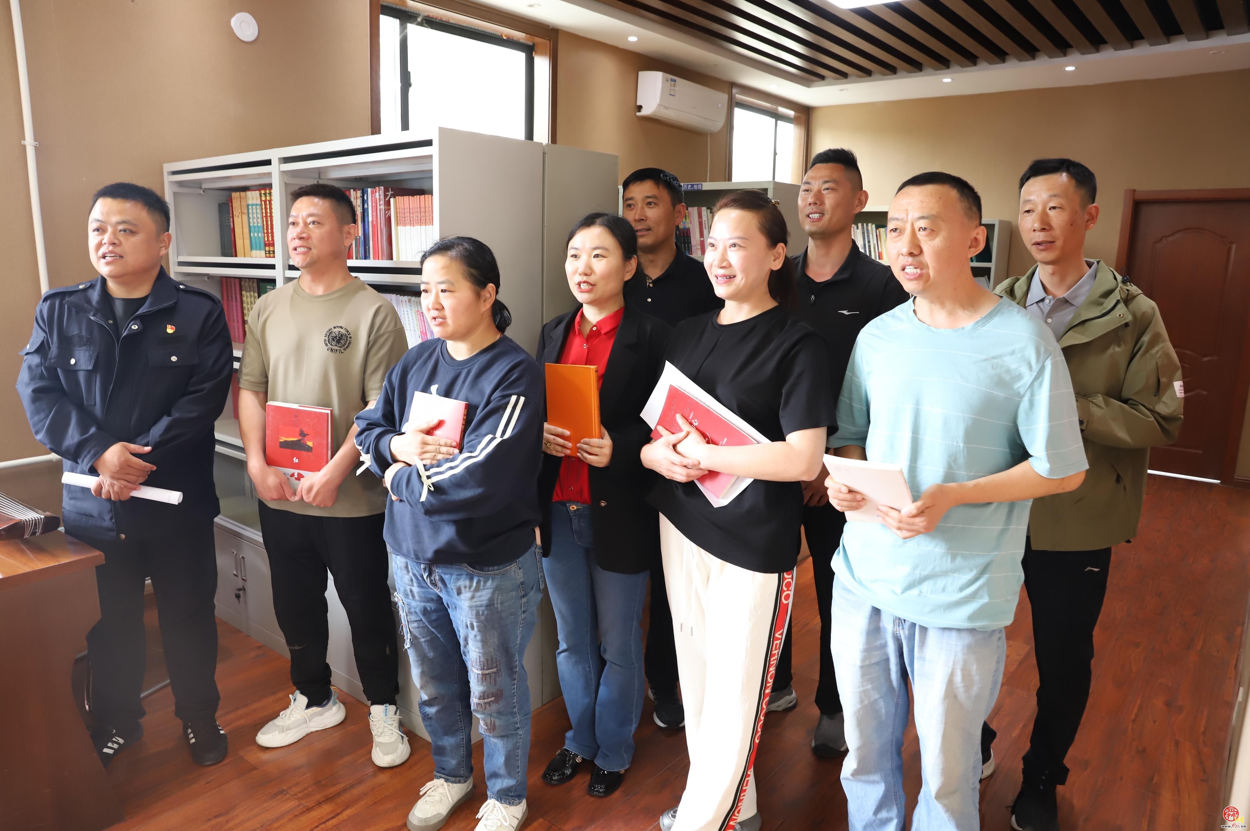 济南市机扫大队举行庆祝青年节活动