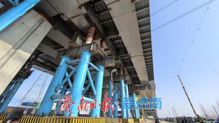项目强省会｜万吨桥体“登高”，毫米之间“绣花”——工业北路快速路东延工程建设纪实