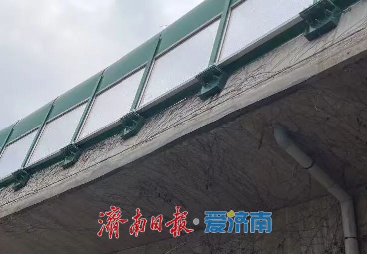 立交桥“导水小耳朵”痊愈啦！
