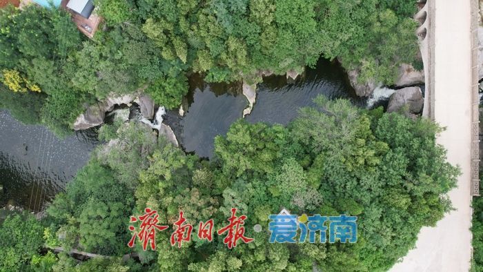 一年四季 泉在济南丨“苍峡雷鸣” 胜景引游人
