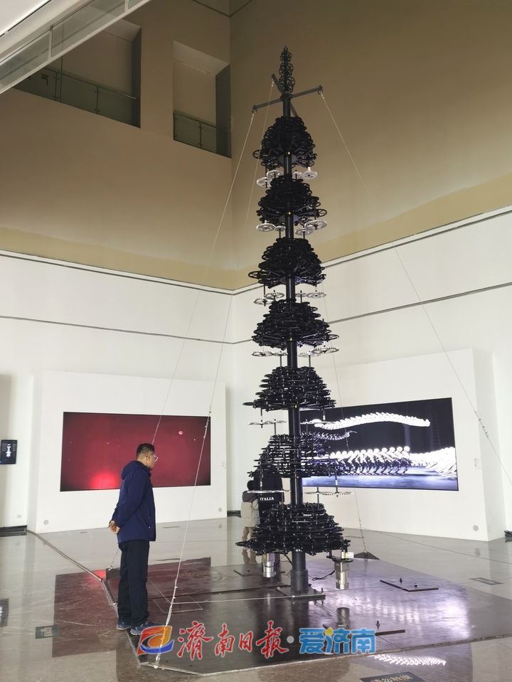 走进“人智时代”，第三届济南国际双年展开展