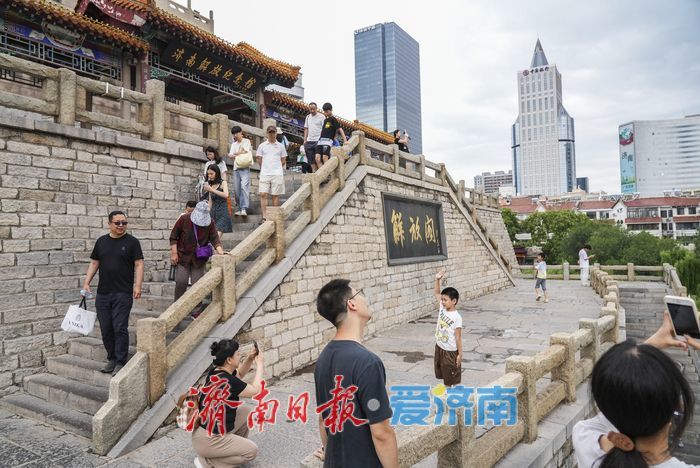济南红色场馆迎来参观学习热潮