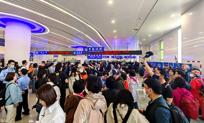 济南口岸一季度出入境旅客16万余人次，预计5月3日客流量较大