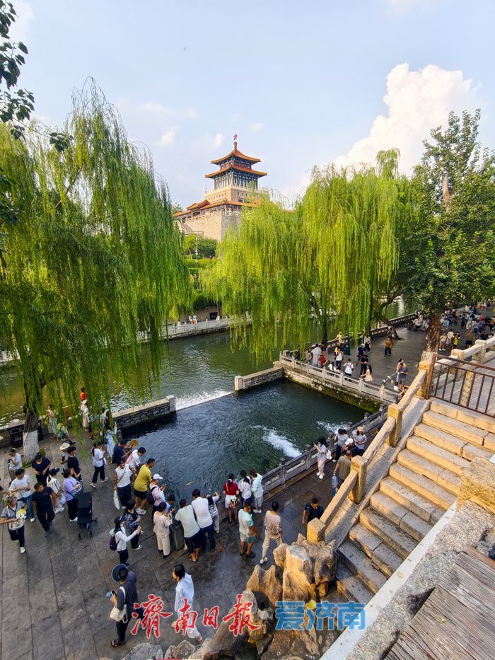 一年四季 泉在济南丨泉涌势头强劲！趵突泉、黑虎泉水位同比显著抬升