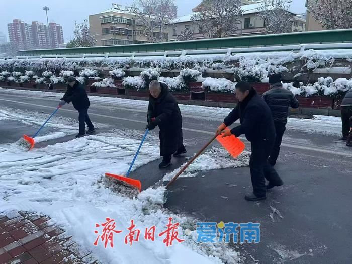 “雪”战到底！市中热血军团以雪为令，用同心暖意消融寒冬冰雪