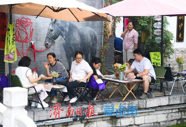 一年四季 泉在济南丨漫步青石板，徜徉大明湖，市民游客沉浸式体验泉城慢时光