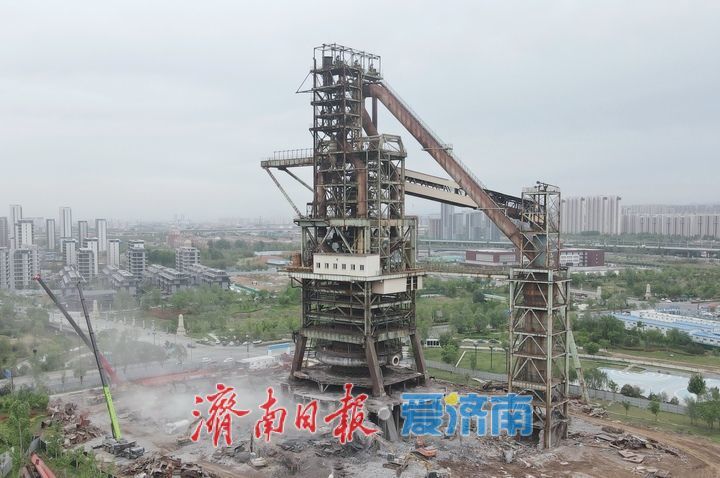 昔日“钢铁地标”将转型，济钢3200立方米高炉打造工业文化潮流打卡地