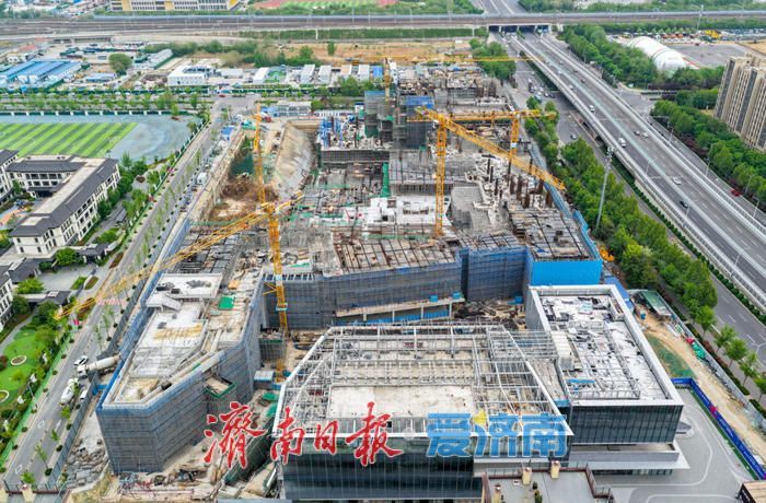 济南西客站片区银泰百货建设稳步推进 西部新商圈加速崛起