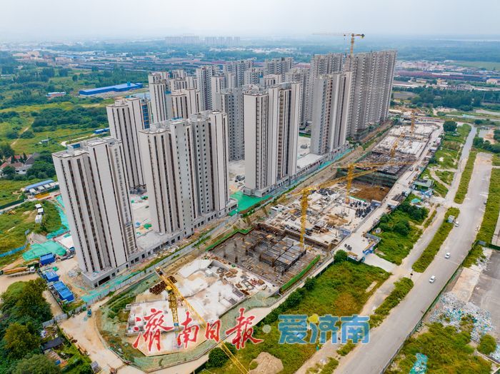 济南西兴佳苑安置项目进入收尾阶段，配套商业雏形显现