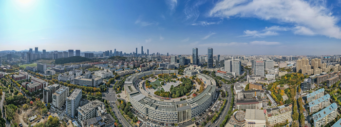 秋色入画，创新满园，济南齐鲁软件园邂逅诗意金秋