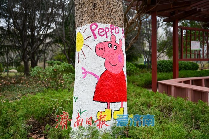 一树一画一风景 花圃公园解锁游园新乐趣