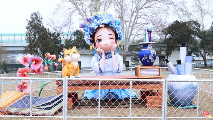 大明湖畔“Q版雨荷”