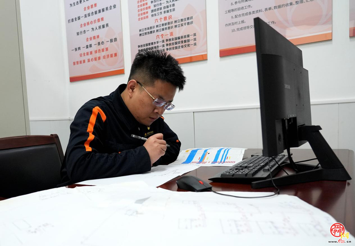 这位扎根一线的供暖管家  荣获“全国五一劳动奖章”