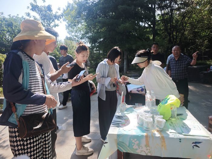 济南登山er的新宠！“一城山色登山打卡”小程序“闯”进腊山