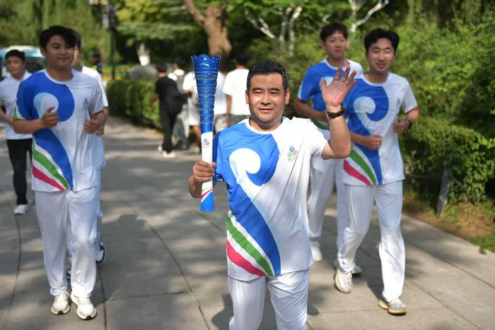 “泉炬手”专访丨济南低空经济发展集团总经理胡斌：“泉”新引擎 “炬”力开拓“济南高度”