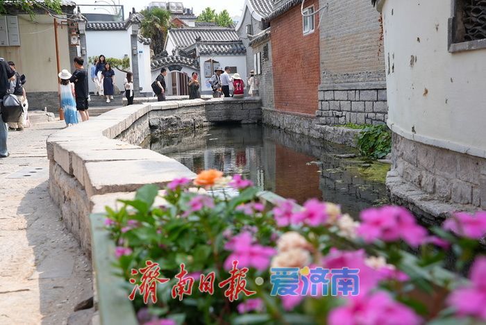 一年四季 泉在济南 