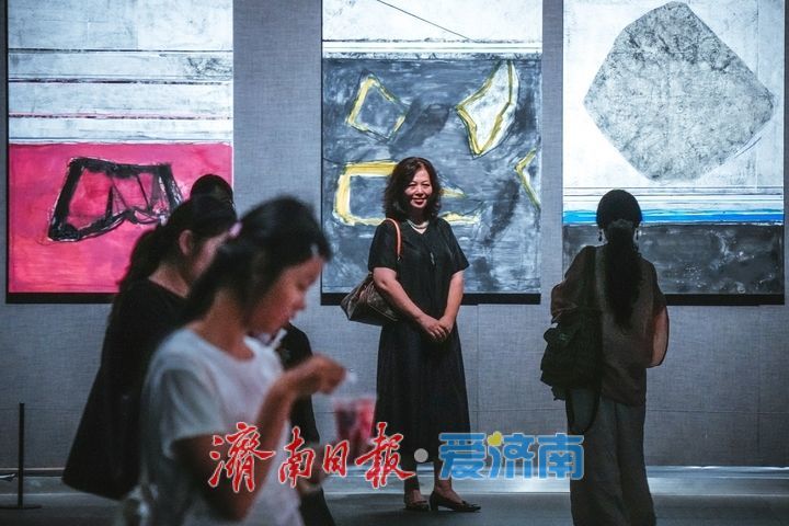 山东美术馆暑期新展亮相：“图像的迁徙——顾黎明艺术四十年”开幕