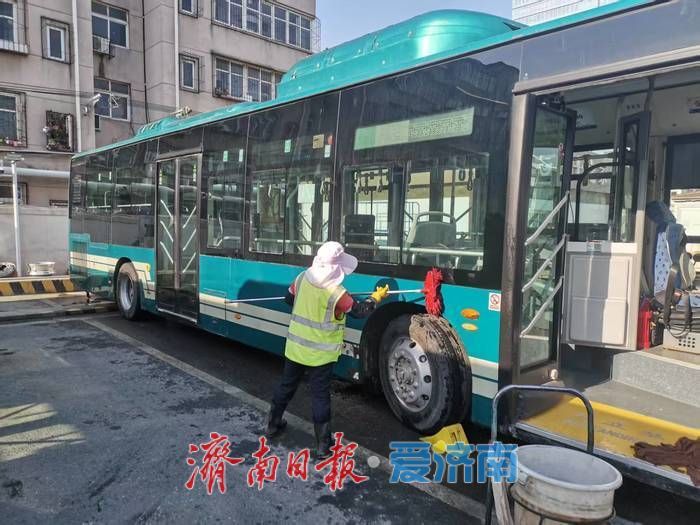 全力护航端午假期 济南公交与您一起“粽”享欢乐