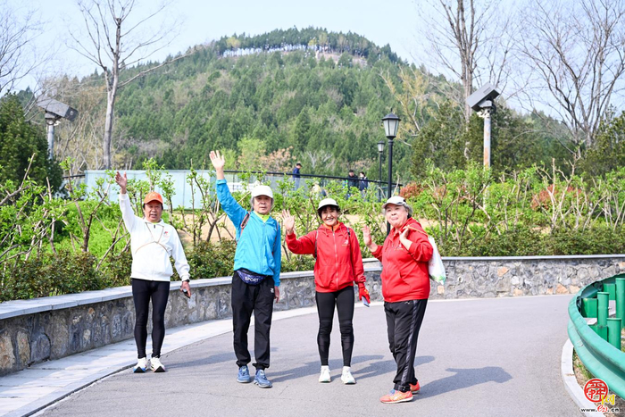 从登山者到守护者 泉城市民有新身份 “一城山色”生态守护志愿服务联盟成立