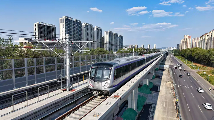 一条地铁线与一座城的双向奔赴：写在济南轨道交通8号线开通之际