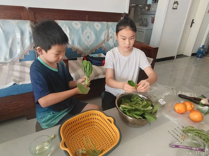 劳动+体育！高新区劝学里小学低年级的成长共同体有看头