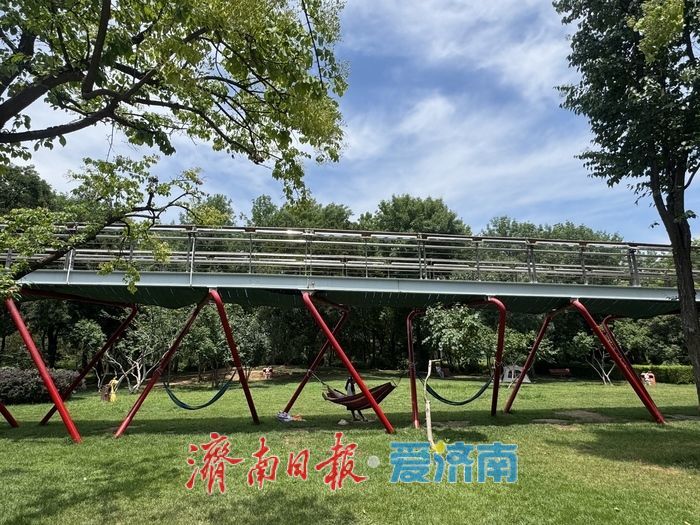 绿荫纳凉享惬意 泉城公园开启夏日欢乐时光