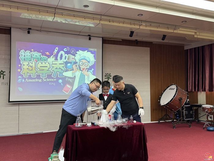 科技童梦 闪耀六一丨济南市经七路第一小学举办六一庆祝活动